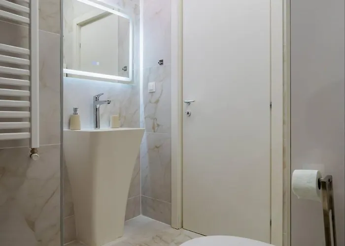 De Silva Apartament2 马马亚